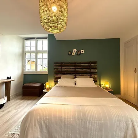 Couette-café Maison Luzoué 3*
